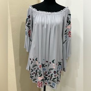 Umgee embroidered off-the-shoulder dress- size large